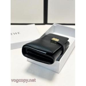 新季度 大好評 超特価数量限定財布LOEWEスーパー コピー  