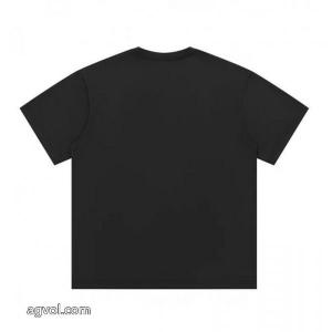 Tシャツロエベ偽 ブランド 販売今年流大人っぽさ お洒落な存在感  韓国の人気.