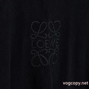 LOEWEロジェウェイ26 ss新型布刺繍重工半袖破れて古い丸首Tシャツを作る