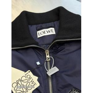 コピー ブランド 優良最安価格新品 お買得 抜群の存在感ジャケットLOEWE