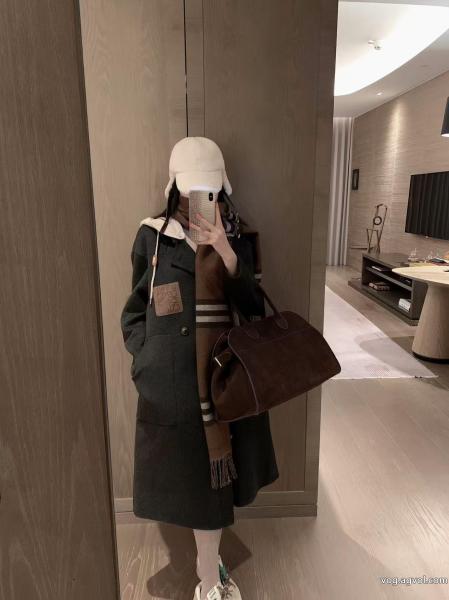 LOEWEコピー ブランド 通販この夏は注目新作2025で人気の限定新作ウールのコート 0 