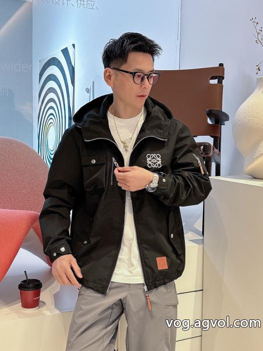 ブランド コピー 最新人気 話題沸騰中最安に挑戦コートLOEWE 0