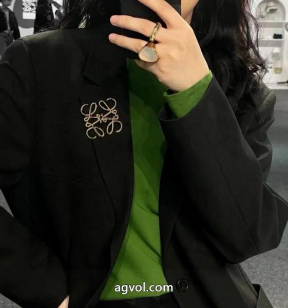 ロエベ LOEWE如意結び目幾何学的新作ブローチbrooch 5 