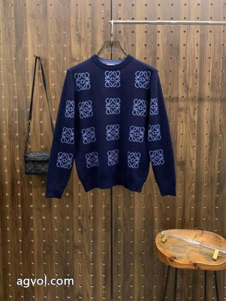 セーターLOEWE品質保証新作登場 上品で洗練された印象を引き立て 今季のトレンドクラシックスタイルブランド 通販 激安 3