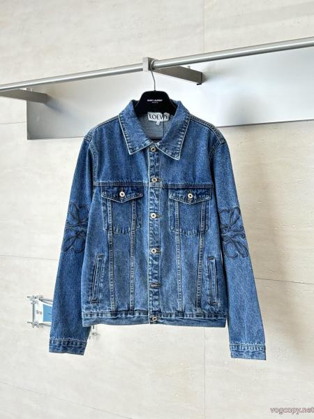 コートLOEWEコピー 商品 通販ストリートで人気の高い 大好評 保温力に優れた 0