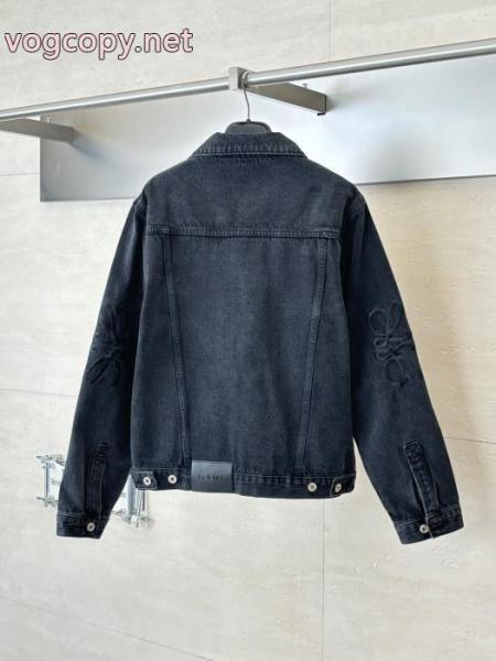 コートLOEWEコピー 商品 通販ストリートで人気の高い 大好評 保温力に優れた 1