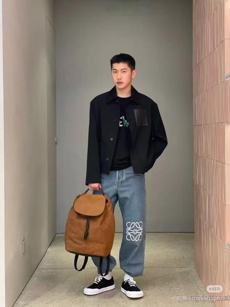 愛用者が続出中 セレブも愛用 格好いいLOEWE偽物 ブランド 激安ジャケット 0