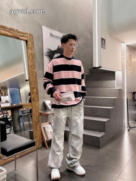 偽 ブランド限定入荷 爽快感が絶妙にマッチ SALE多色ロエベスラックス 5