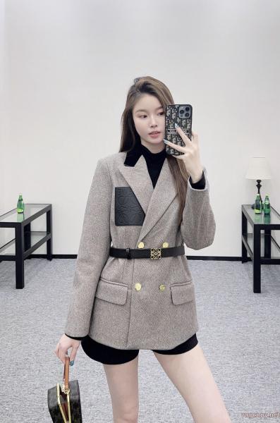 LOEWEコート2025年秋冬新作 最新大人気 期待に応えるように登場偽 ブランド サイト 0 