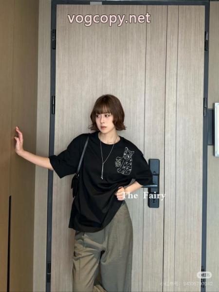 Tシャツ特別価格 新品人気上昇 国内配送ギフトにもコピー ブランド 通販 安心LOEWE 2