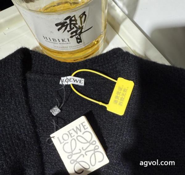 偽物 通販 LOEWEコートストリートファッション 新作入荷定番 こなれ感 3