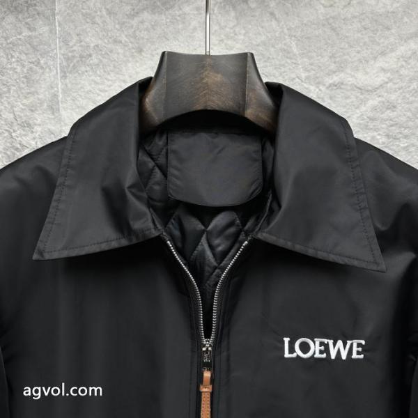 格好良い人気定番 ストリートの王道! 超人気国内発送偽物 通販コートLOEWE 3