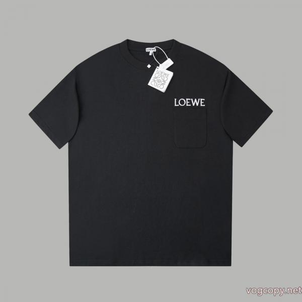 偽 ブランド着心地の良い 爆発的人気 超お目立ちTシャツLOEWE 0