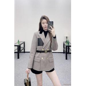 LOEWEコート2026年秋冬新作 最新大人気 期待に応えるように登場偽 ブランド サイト