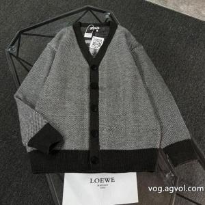 ロエベ最前線2026 最新☆大人気☆話題沸騰 大胆なチェックの人気トレンドスーパー コピー ブランドコート