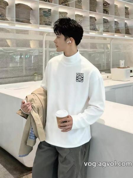 LOEWE通販 ブランド長袖Tシャツ最低価格保証 オリジナル フェミニンな雰囲気 0 