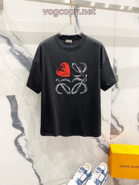 抜群の雰囲気が作れる! 激安価格! 最高にCOOL秋冬新作Tシャツロエベスーパー コピー 3