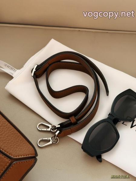 LOEWEバッグブランド アクセサリー 激安海外販売開始 安い激安人気新作 抜け感を出す 5