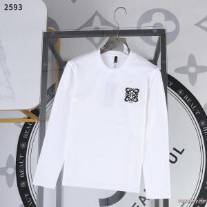 冬季限定販売 高級素材 2026年冬 オススメ新作LOEWE長袖Tシャツコピー 商品 ブランド