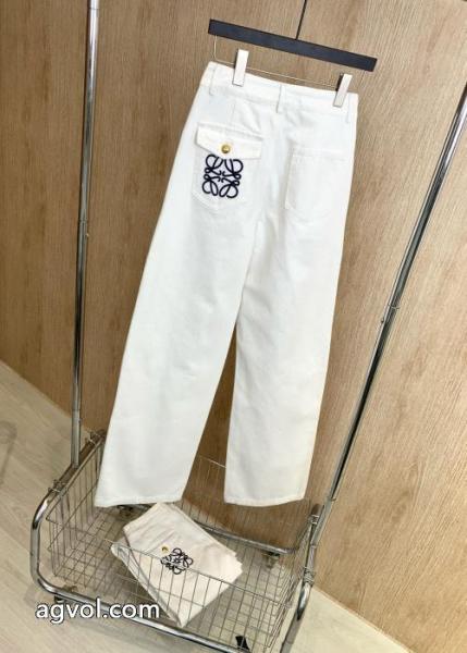 激安 ブランド 通販ロエベ冬の必須アイテムを 長く愛用できる 割引セール    ジーンズ. 6 