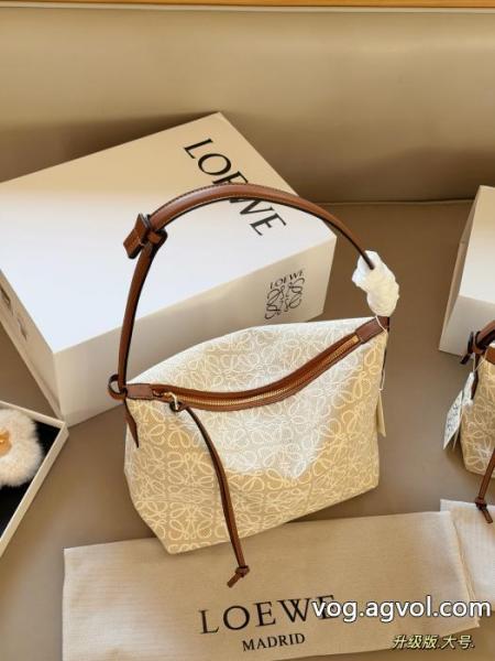 偽物 ブランド 販売LOEWEバッグ品質感 爆買いセール 大人気商品再入荷! 0 