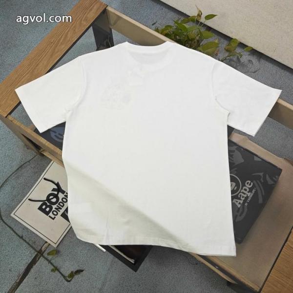 激安 通販 ブランドLOEWEHOT品質保証 定番の魅力 プレゼントにもピッタリ半袖Tシャツ 1