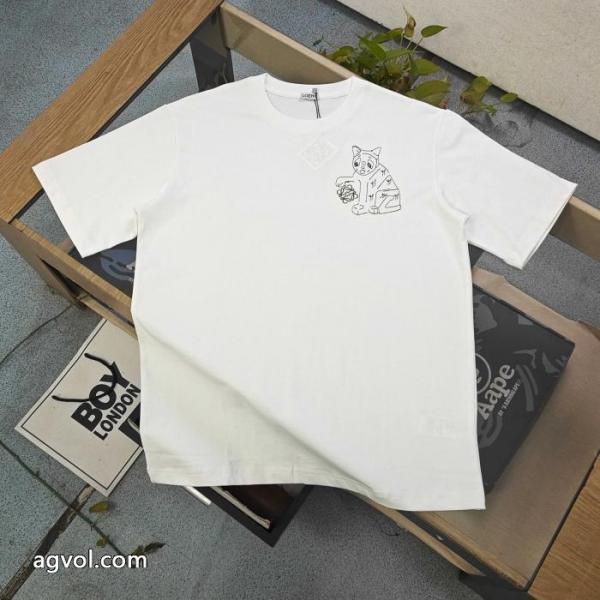 激安 通販 ブランドLOEWEHOT品質保証 定番の魅力 プレゼントにもピッタリ半袖Tシャツ 2