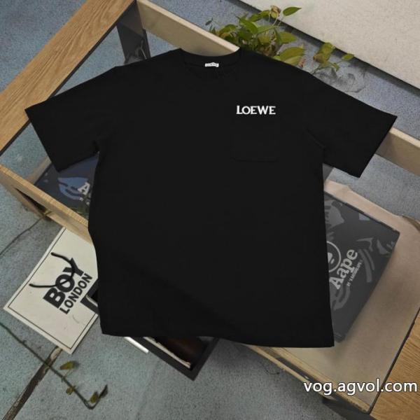 LOEWEコピー 品 ブランド半袖Tシャツ新作入荷 定番の魅力 最旬トレンド 0