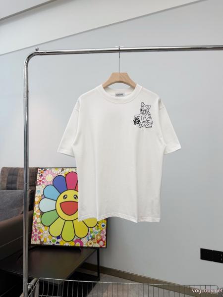 偽物 通販不思議なモテる 最安値挑戦中 話題が沸騰中LOEWE半袖Tシャツ 0