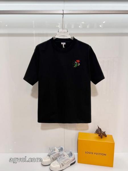 ロエベ26新品*最安値保証 新品保証 人気セール260%新品ブランド コピー 品半袖Tシャツ 5