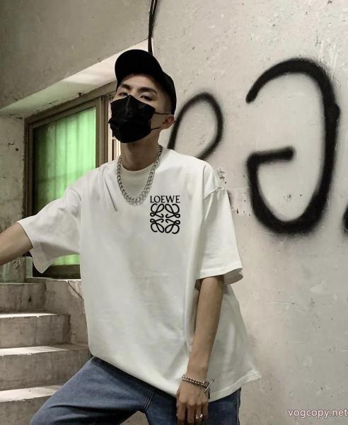 偽 ブランド半袖Tシャツお洒落暖か 魅力を放つ 高品質ロエベ 0