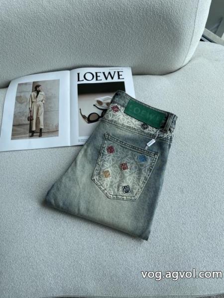 VIPセールで破格 新入荷アイテムの通販 主役になる存在感   ブランド 偽物 激安LOEWEジーンズ 0 