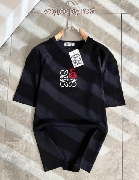 大活躍間違いなし 新作をご紹介 人気上昇中半袖Tシャツブランド コピー ショップLOEWE 1