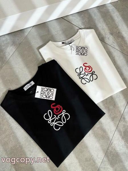 大活躍間違いなし 新作をご紹介 人気上昇中半袖Tシャツブランド コピー ショップLOEWE 5
