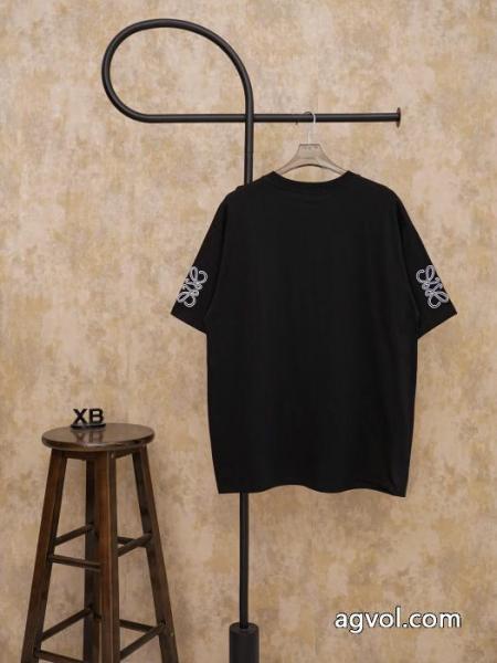 ブランド コピー ショップ半袖Tシャツ今年新作登場 今季トレンド 最旬!LOEWE 2