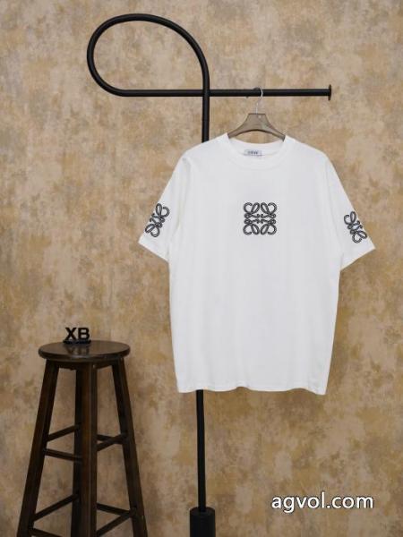 ブランド コピー ショップ半袖Tシャツ今年新作登場 今季トレンド 最旬!LOEWE 5