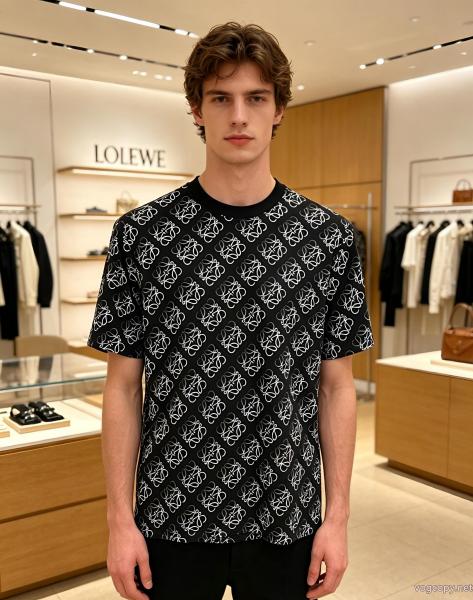 半袖TシャツLOEWEコピー ブランド 優良2026年の夏のマスト 大好評 高い人気 0