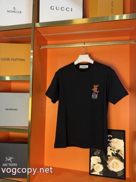 大人気で争奪戦 高い品質を誇る 話題の新作到着!偽物 通販LOEWE半袖Tシャツ 1