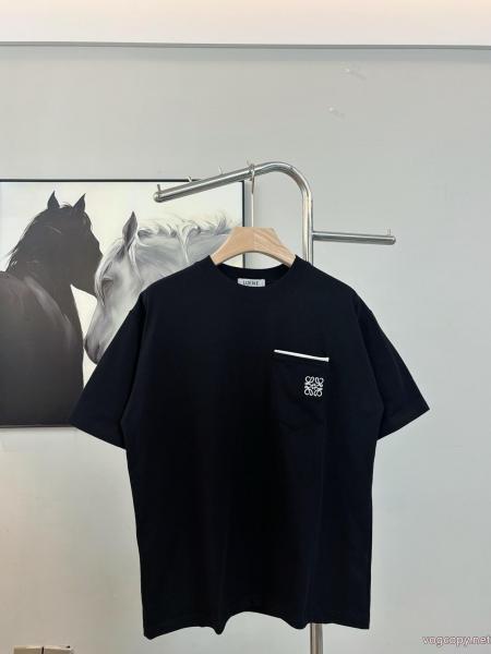 LOEWE新作限定争奪戦 様々なコーディネートに 今年流行半袖Tシャツブランド スーパー コピー 0