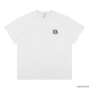 半袖Tシャツ偽物 ブランド 販売LOEWE快適さと洗練された表情 最新話題沸騰中 今季トレンド
