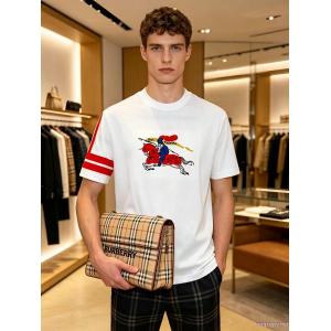 2026限定モデル 実用的 海外セレブ定番愛用 BURBERRY半袖Tシャツブランド コピー 通販