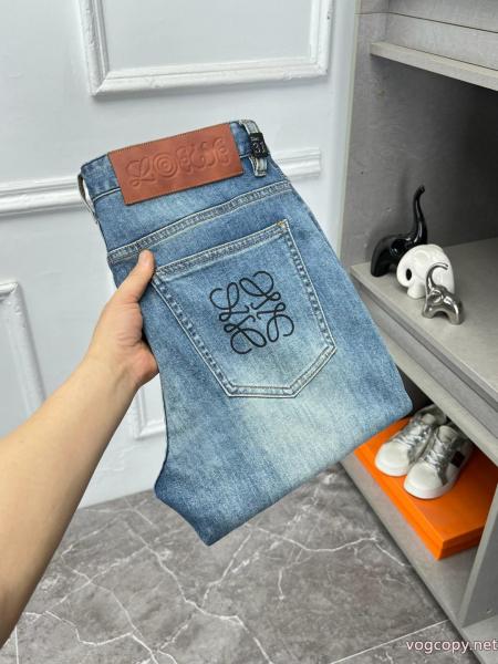 高評価の人気品 新作限定上品な 最安値挑戦!ジーンズスーパー コピー 販売LOEWE 0