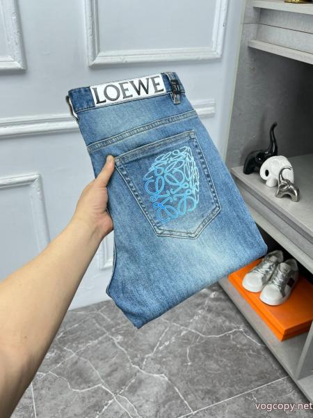 ジーンズ手元に在庫あり 超人気新品 商品例コピー 品 販売LOEWE 0 