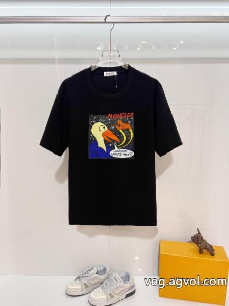 話題沸騰中 上質な材料 印象になってロエベ半袖Tシャツブランド 偽物 激安 0