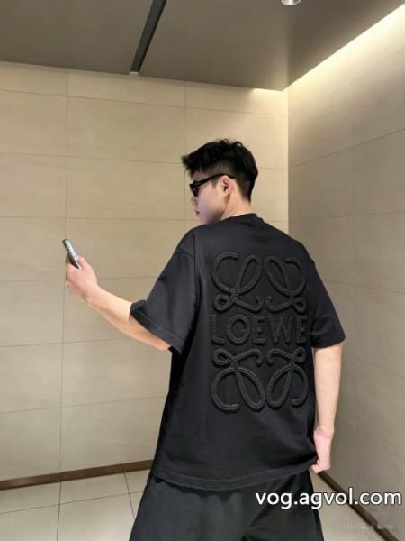 万能着 最旬トレンド 2026年最注目の偽物 ブランド 激安LOEWE半袖Tシャツ 0