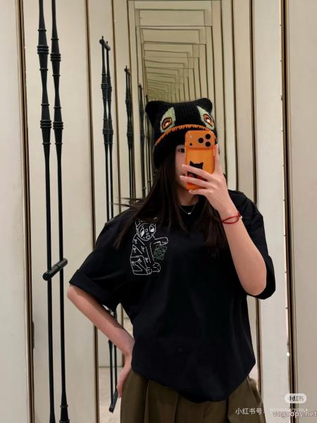 半袖Tシャツロエベ2026年夏の王道ブランド! 人気爆発新作登場 26新品*最安値保証スーパー ブランド コピー 0