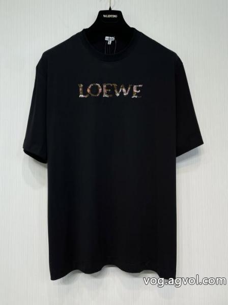激安 通販 専門半袖TシャツLOEWE現代的な印象 人気ブランドの新作2026トレンド 新作セール 0
