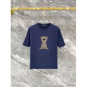 ブランド レプリカ先行販売 2026新作コレクション お洒落な存在感 半袖TシャツFENDI