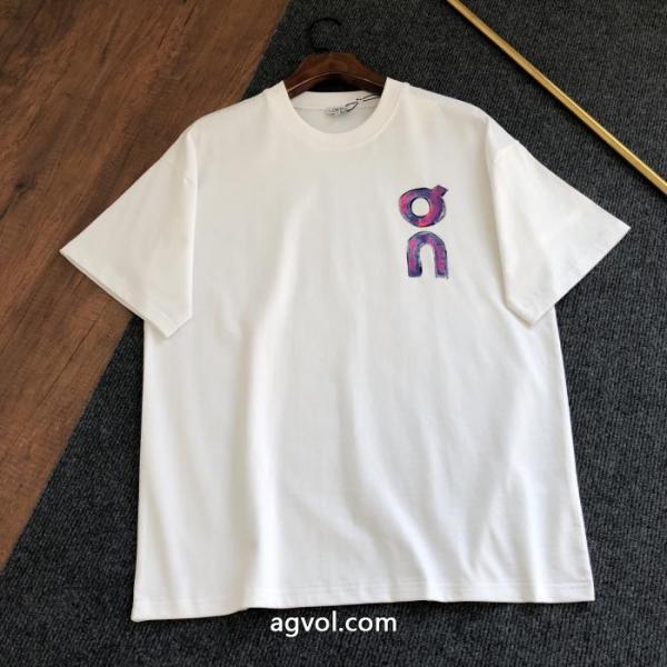 最新大人気 上品オトナ感 人気販売中ロエベ激安 通販 専門店半袖Tシャツ 5