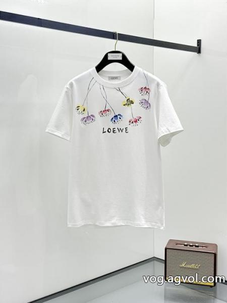 半袖Tシャツ定番人気のモデル 若者世代に人気が高い 2026一番最高人気LOEWEブランド アクセサリー 激安 0 